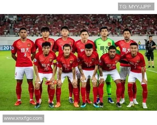 足球必死的真相揭示了运动背后的商业利益与文化冲突